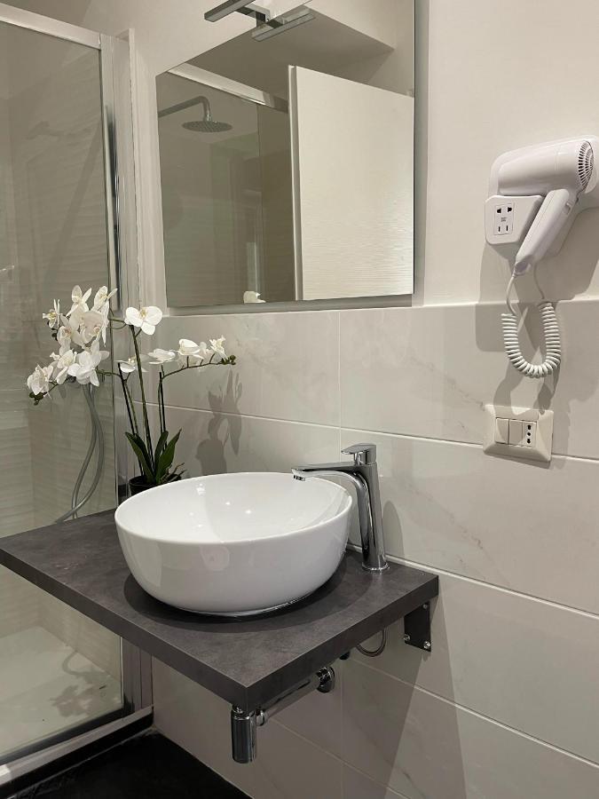 Vomero Suite And Deluxe Room B&B Napoli المظهر الخارجي الصورة