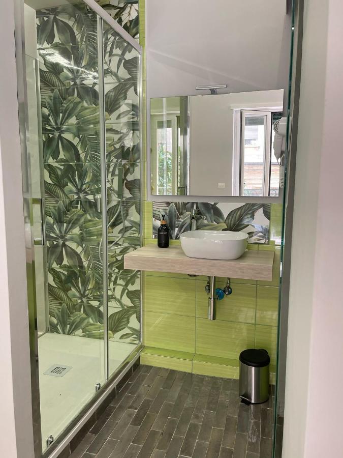 Vomero Suite And Deluxe Room B&B Napoli المظهر الخارجي الصورة