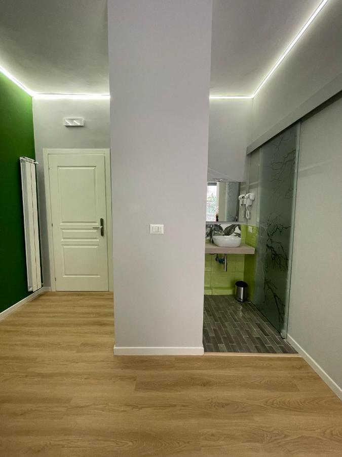 Vomero Suite And Deluxe Room B&B Napoli المظهر الخارجي الصورة