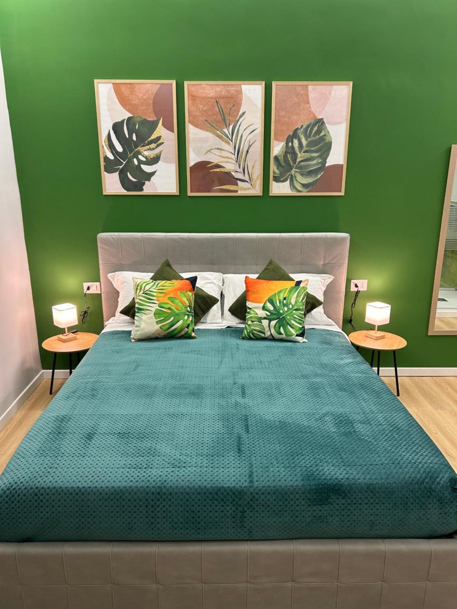 Vomero Suite And Deluxe Room B&B Napoli المظهر الخارجي الصورة