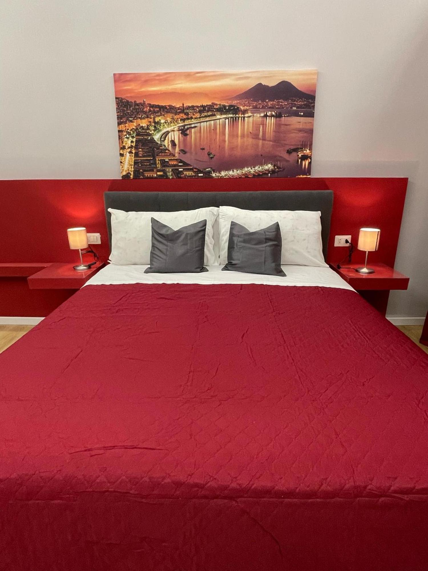 Vomero Suite And Deluxe Room B&B Napoli المظهر الخارجي الصورة