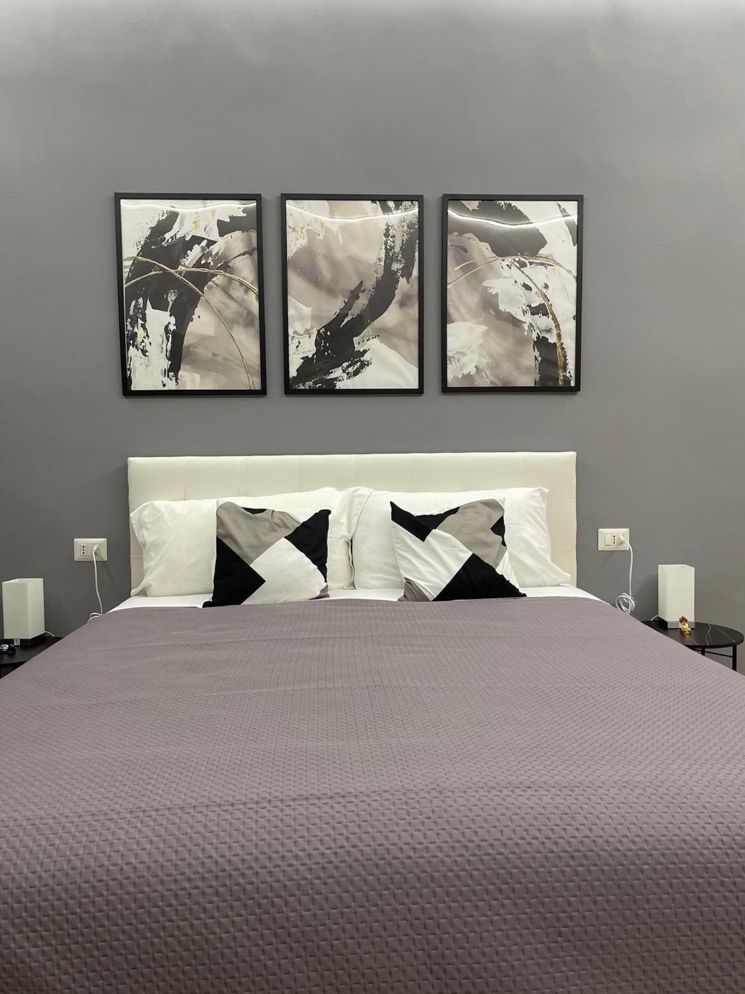 Vomero Suite And Deluxe Room B&B Napoli المظهر الخارجي الصورة