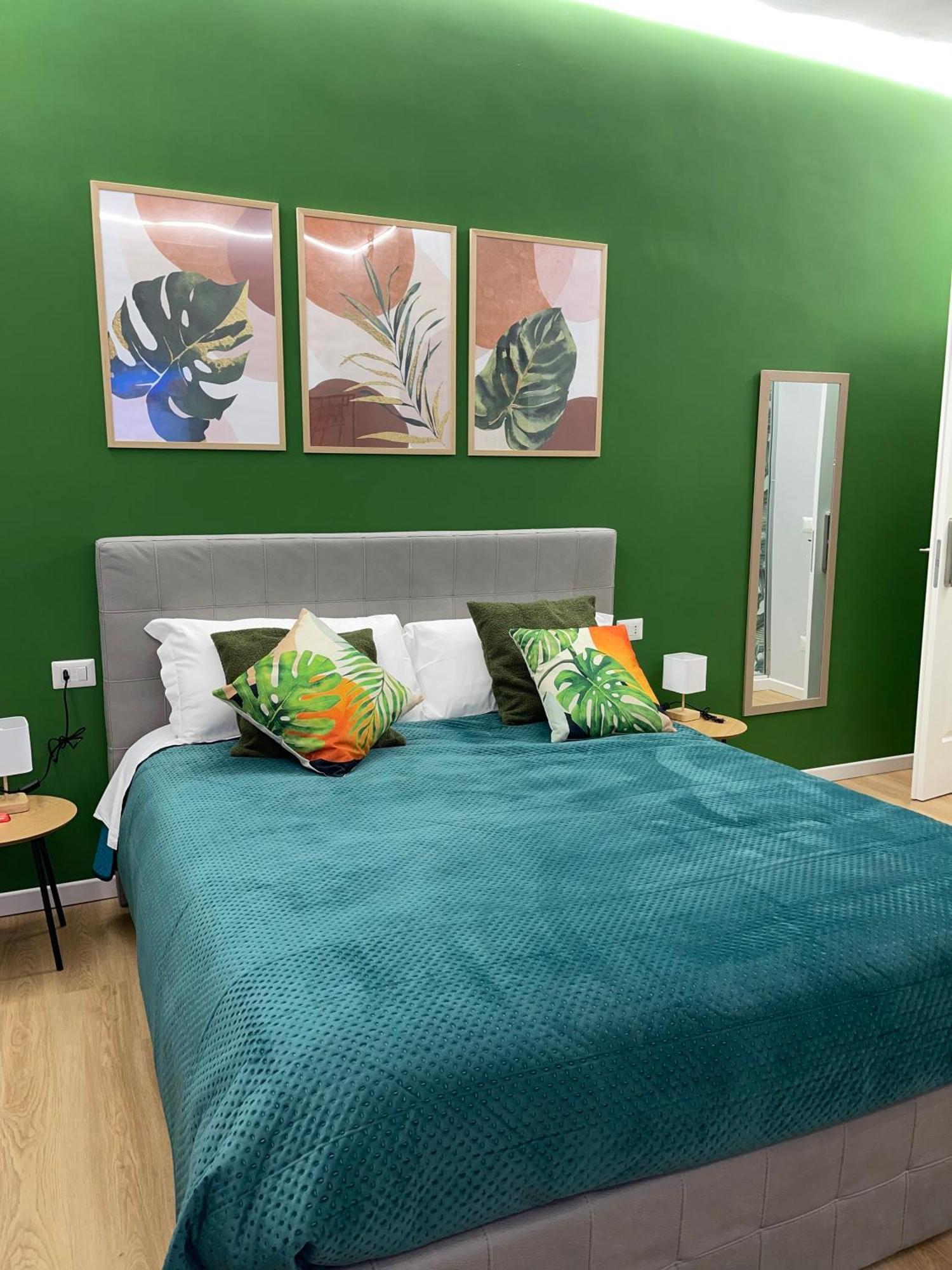 Vomero Suite And Deluxe Room B&B Napoli المظهر الخارجي الصورة